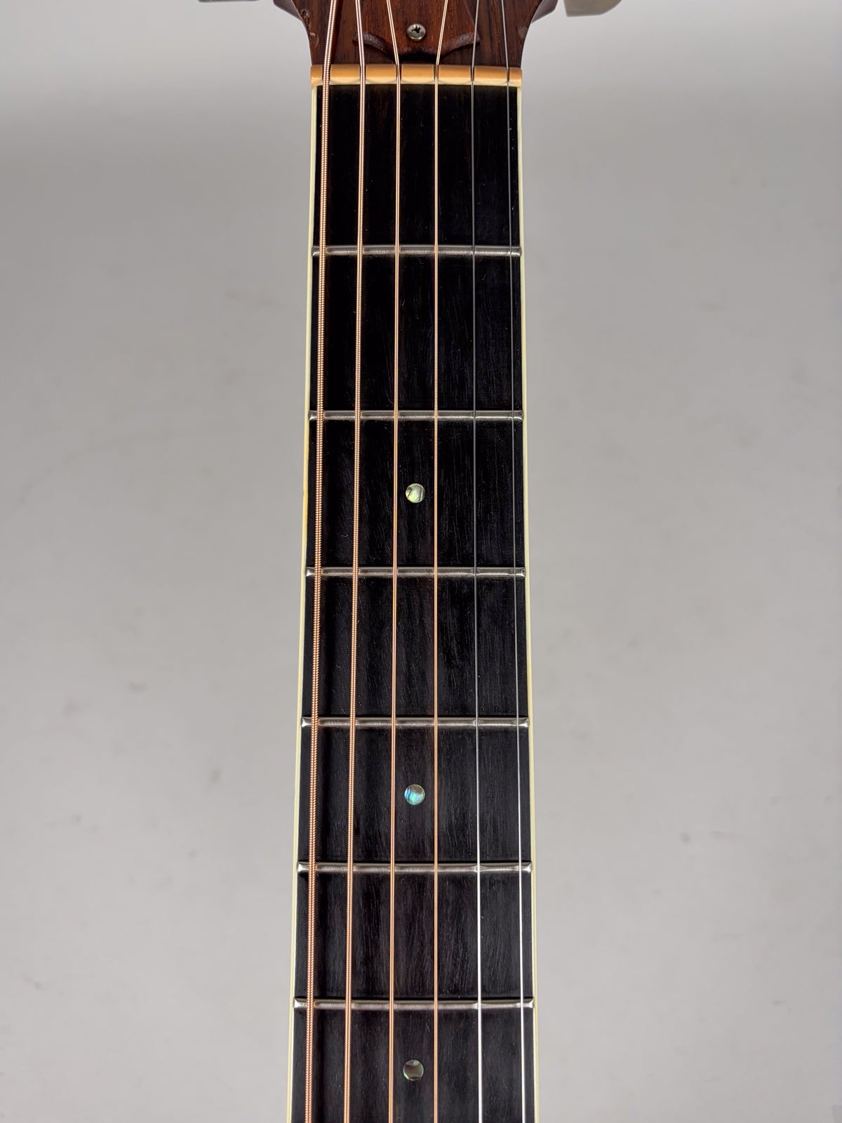 2007 Taylor GS8 Sunburst Finish Acoustic Guitar w/SSC