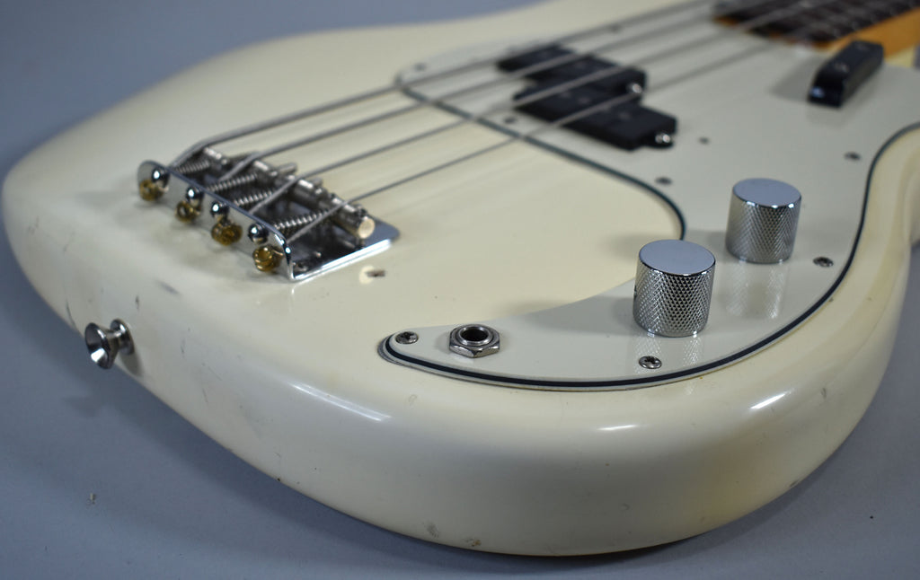 2007 Fender American Vintage '62 Precision Bass In Olympic White w/HSC