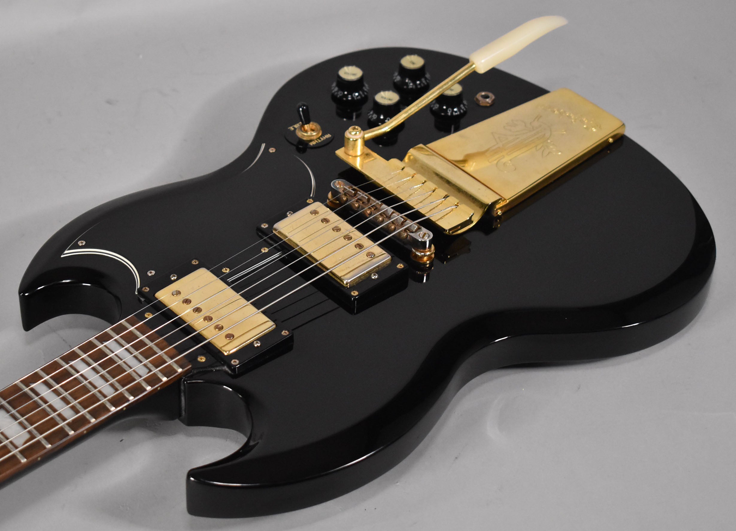 2009 Epiphone '65 Maestro Deluxe SG G-400 Ebony Solidbody