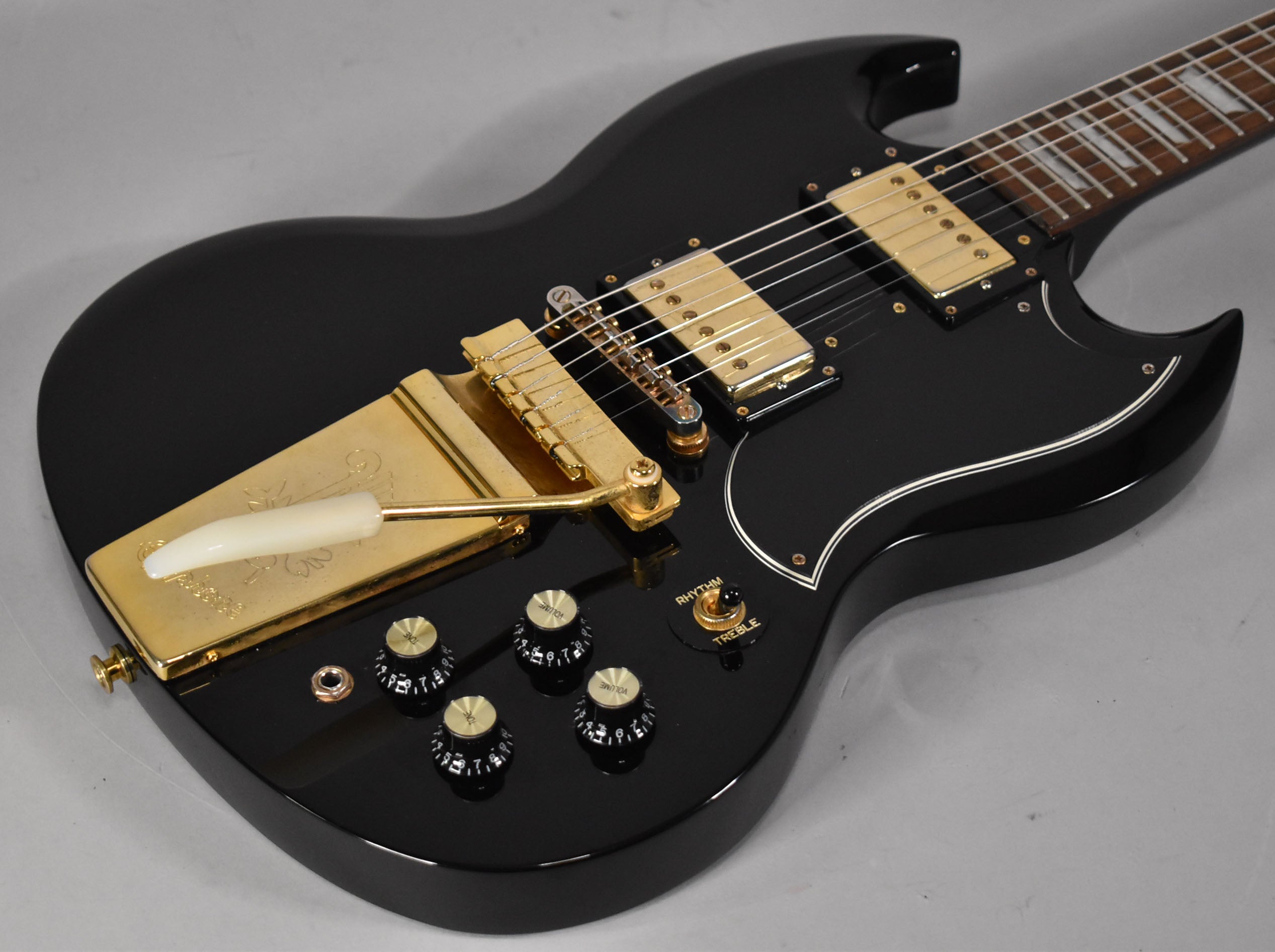 2009 Epiphone '65 Maestro Deluxe SG G-400 Ebony Solidbody