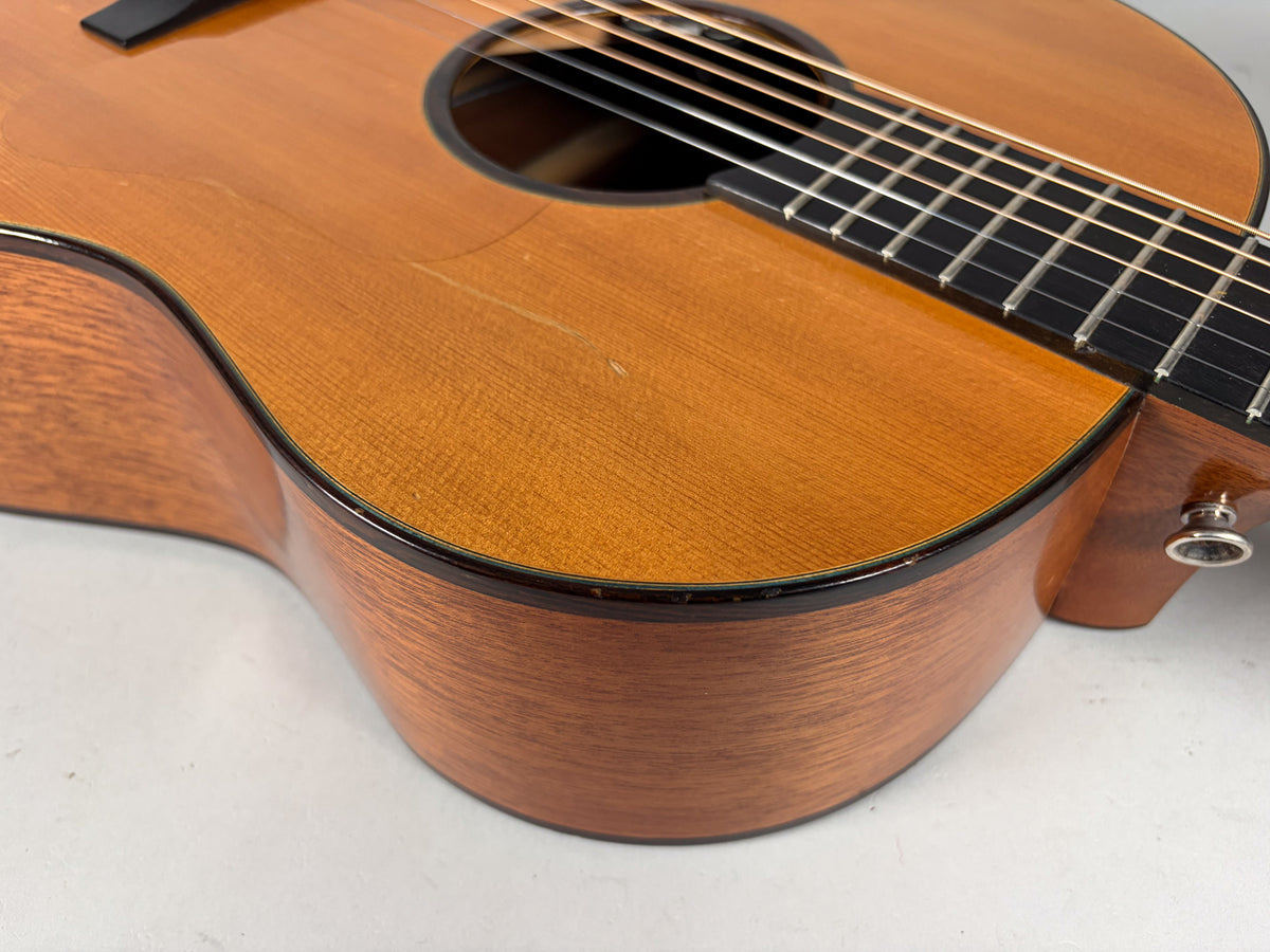 2009 Bayard Guitars Slope Shoulder Acoustic Natural Finish w/HSC