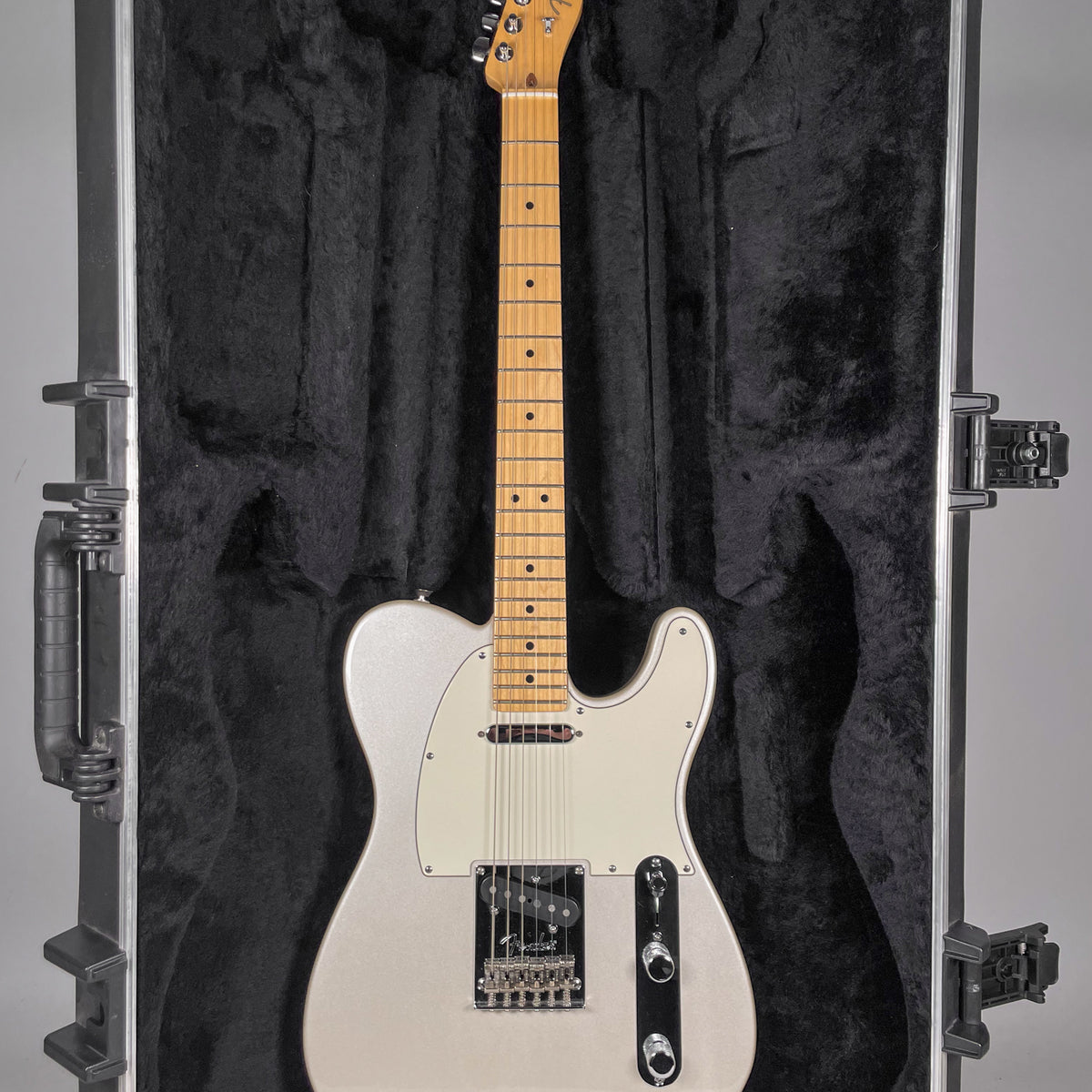 Fender Telecaster クリームカラー｜セレクタースイッチ不具合あり 2011 Fender American Standard Telecaster Blizzard Pearl Finish w