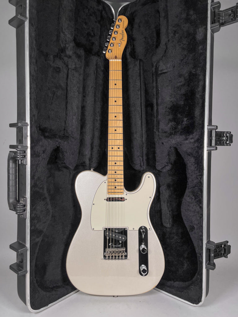 2011 Fender American Standard Telecaster Blizzard Pearl Finish w