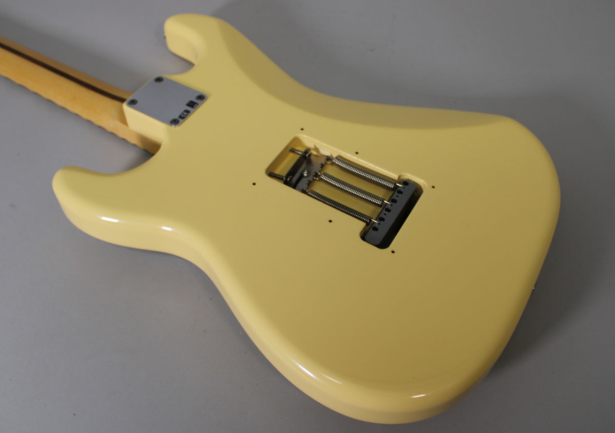 2012 Fender Yngwie Malmsteen Signature Stratocaster Vintage White Scalloped Frets w/OHSC
