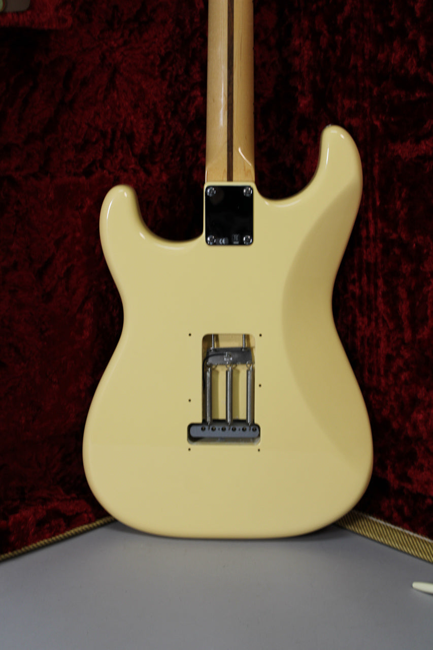 2012 Fender Yngwie Malmsteen Signature Stratocaster Vintage White Scalloped Frets w/OHSC