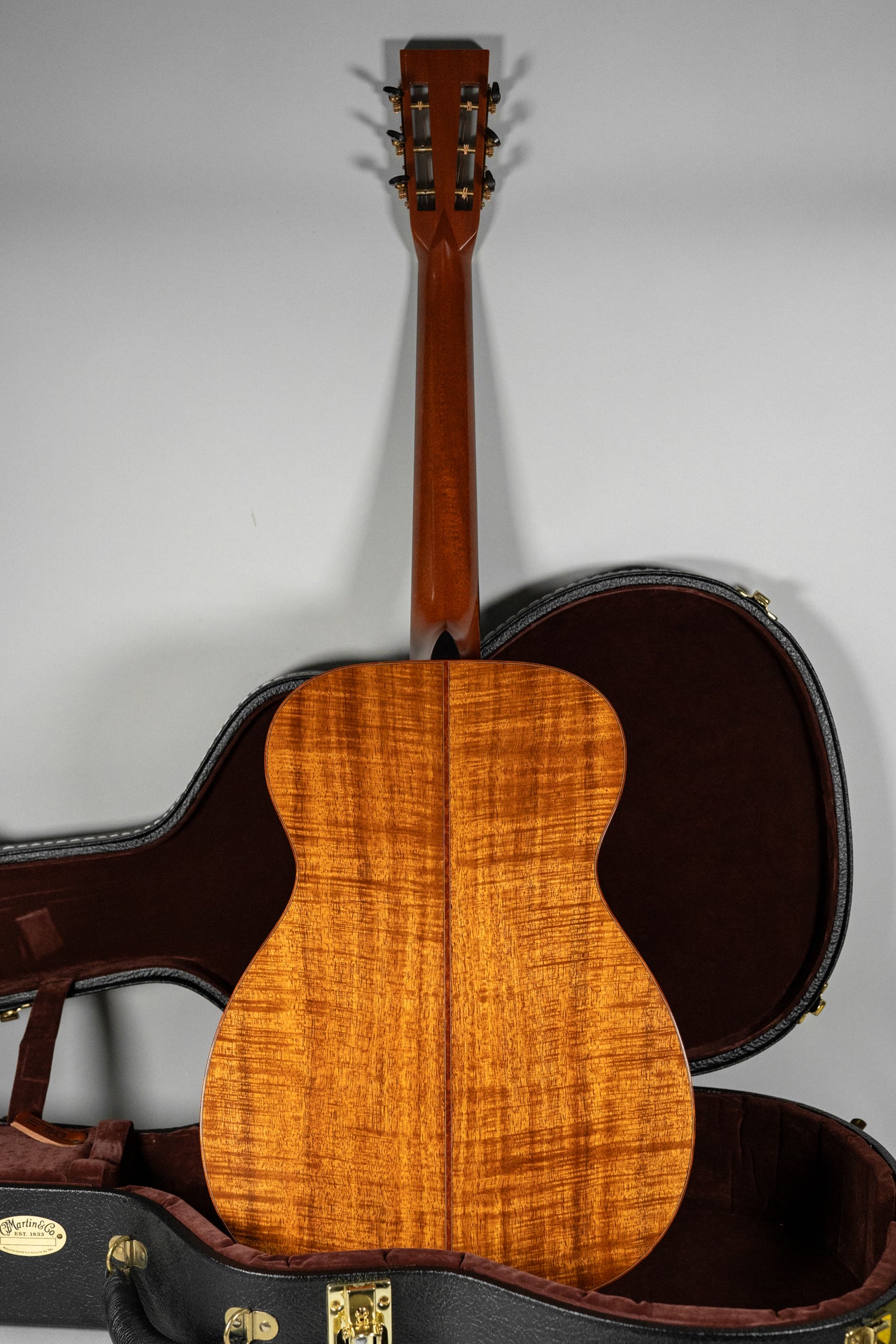 2012 Martin Custom Shop 00-18v 00-14 Body Koa Back Sides w/OHSC
