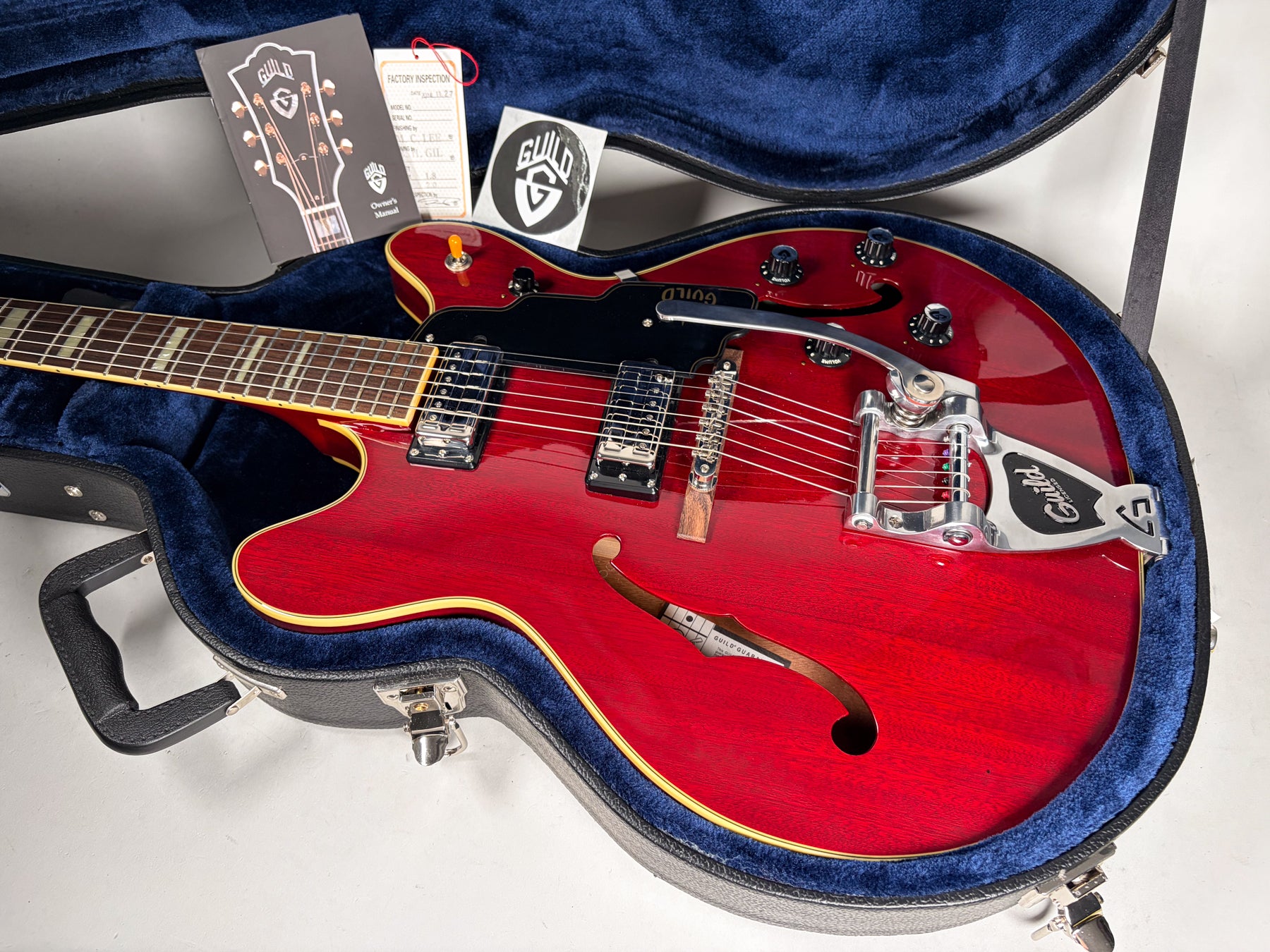 2014 Guild Newark St. Collection Starfire V Cherry Finish w/OHSC