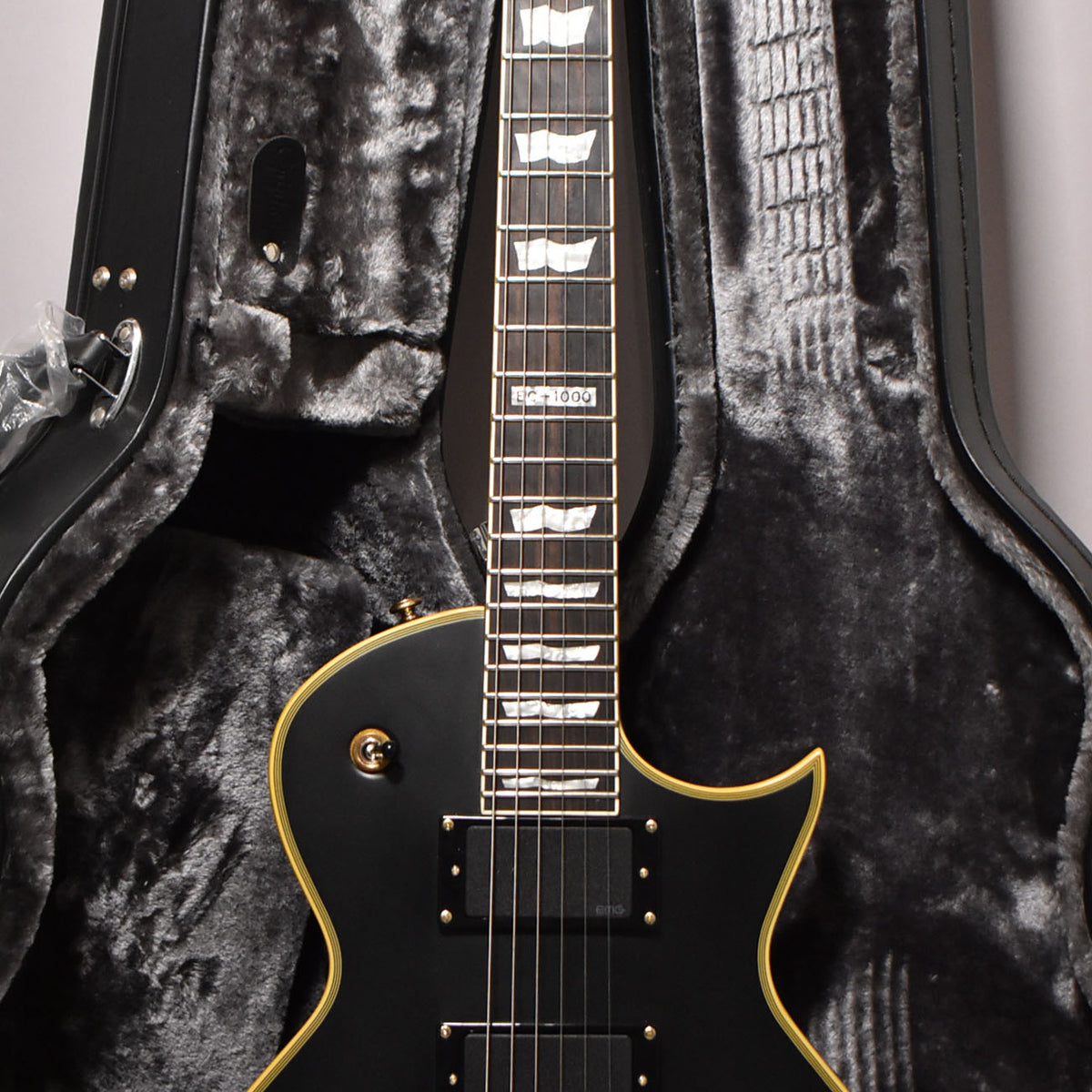 2015 ESP LTD EC-1000 Deluxe Vintage Black w/HSC – Imperial Vintage