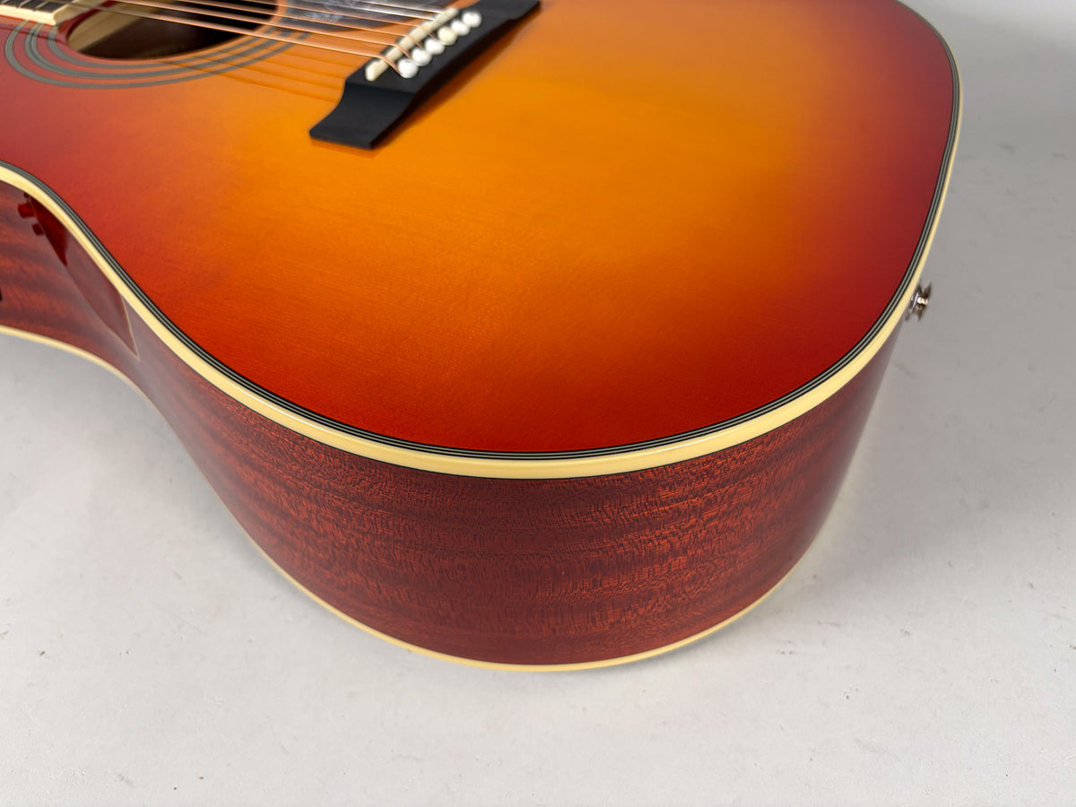 Epiphone Hummingbird Pro Faded Cherry Finish w/OHSC