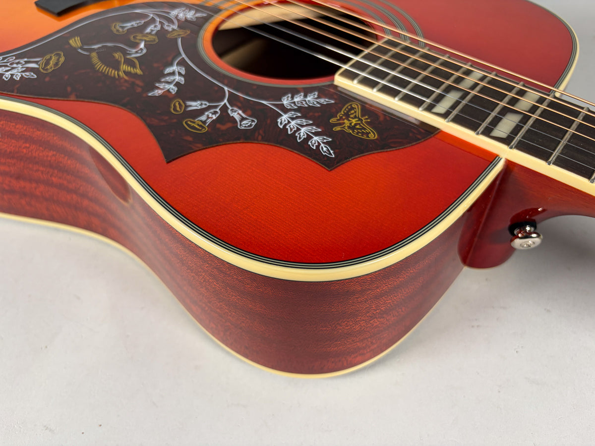 Epiphone Hummingbird Pro Faded Cherry Finish w/OHSC
