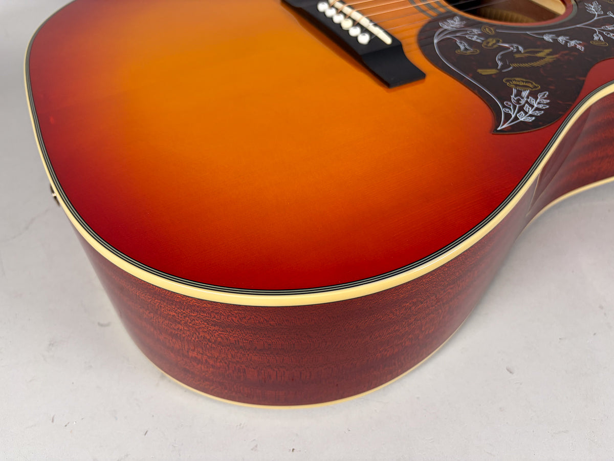 Epiphone Hummingbird Pro Faded Cherry Finish w/OHSC