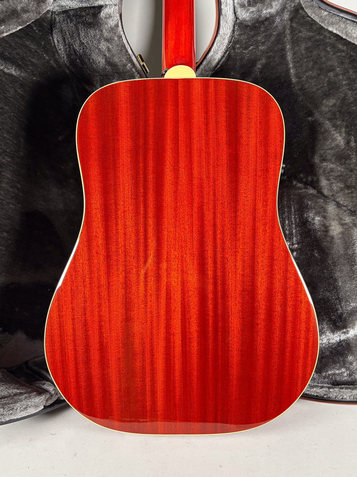 Epiphone Hummingbird Pro Faded Cherry Finish w/OHSC