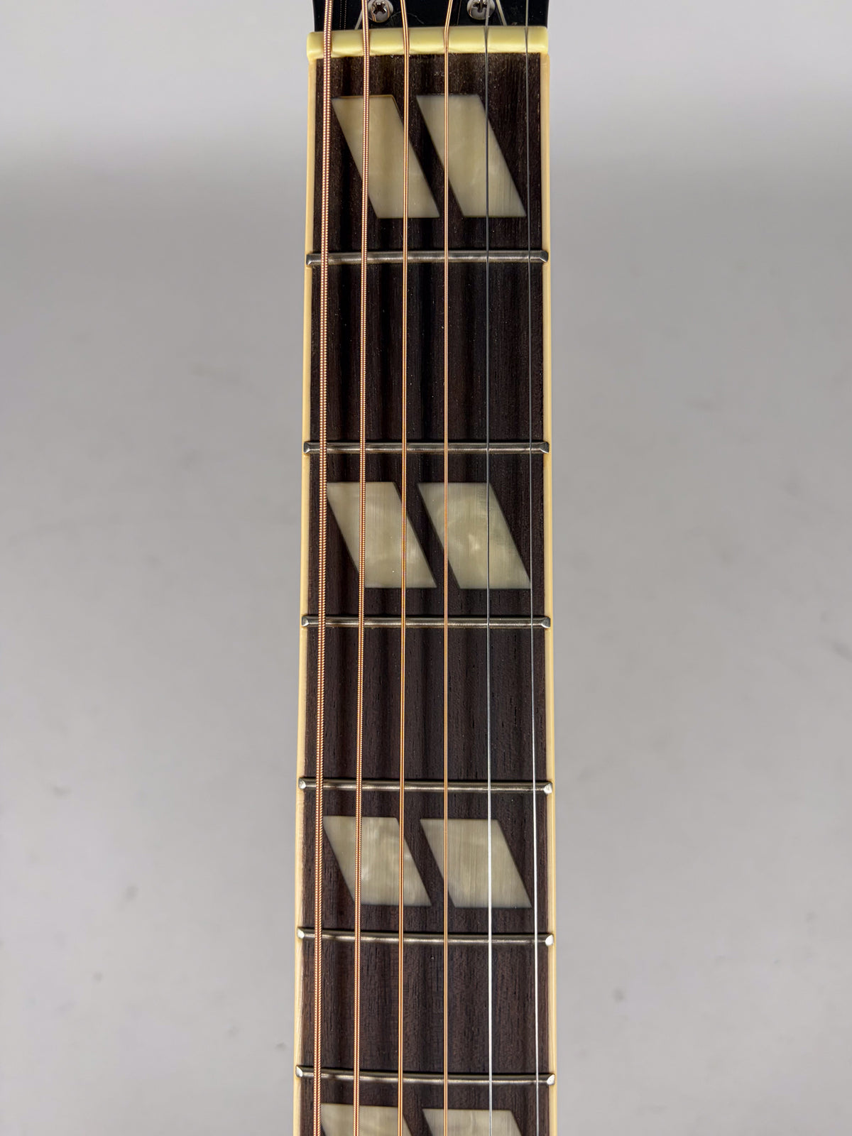 Epiphone Hummingbird Pro Faded Cherry Finish w/OHSC