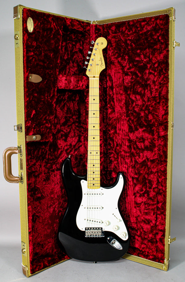 2016-Fender-AMV-56-Stratocaster-Black-2
