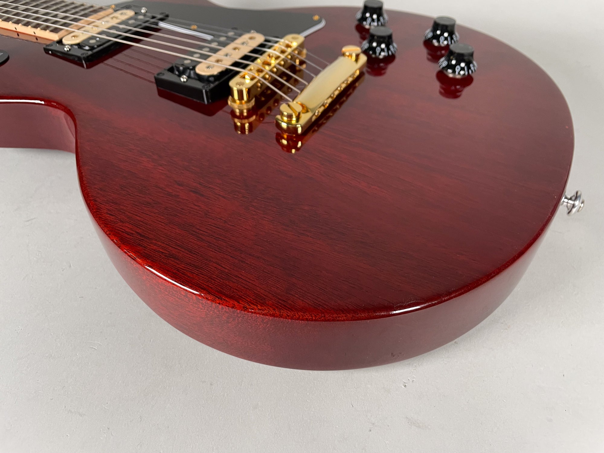 2016 Gibson MOD Les Paul Special Cherry Finish w/OSSC – Imperial