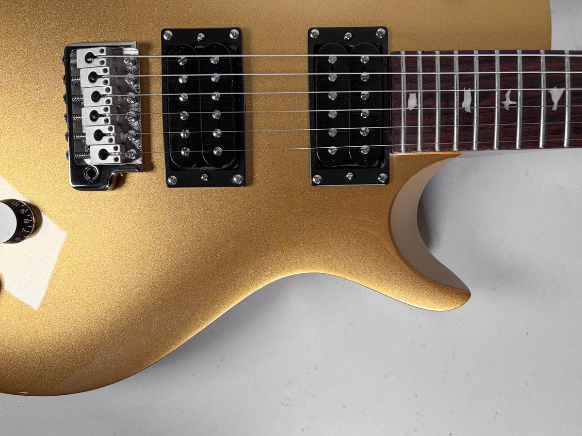 2016 PRS SE Santana Single Cut Tremolo Egyptian Gold w/Gig Bag