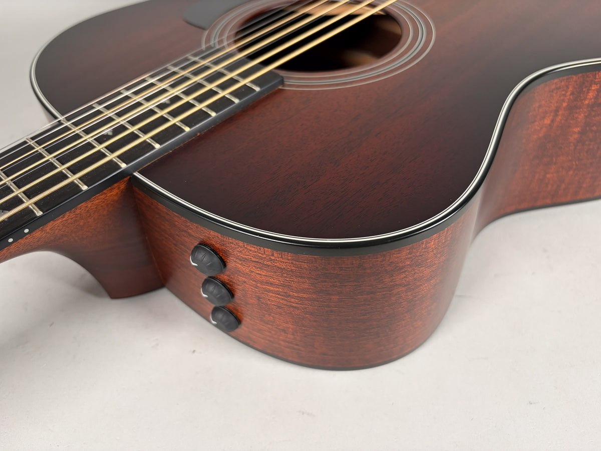 2016 Taylor 326e 8-String Baritone Limited Edition w/OHSC