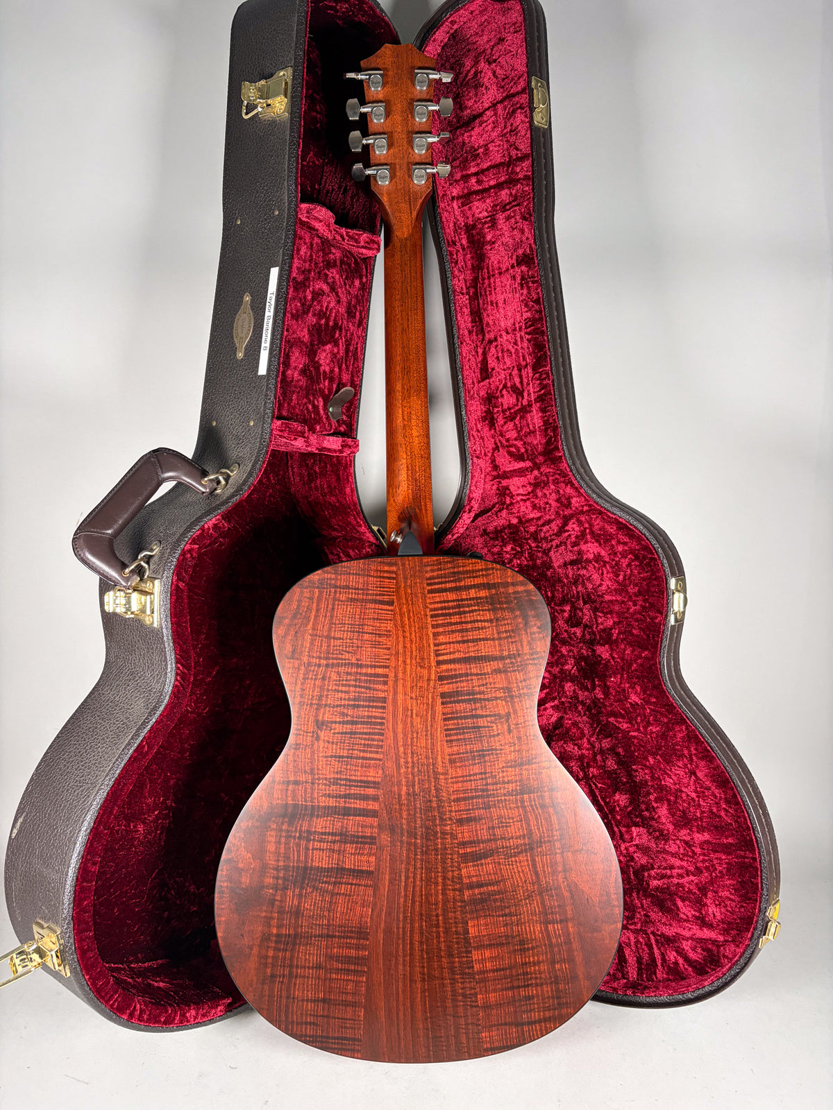 2016 Taylor 326e 8-String Baritone Limited Edition w/OHSC