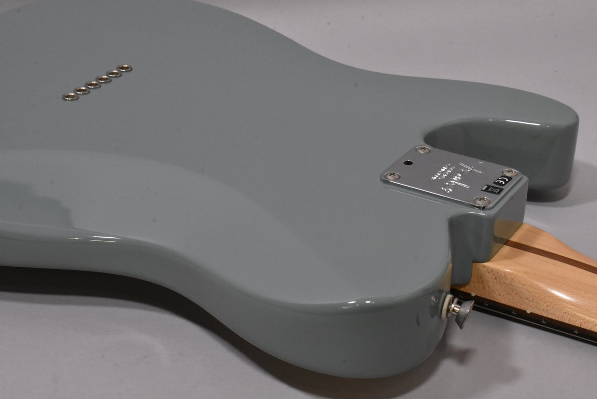 2016 Fender American Professional Telecaster Deluxe Shawbucker Sonic Gray w/OHSC