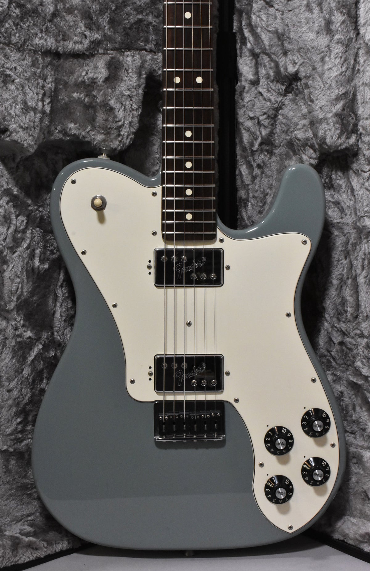 2016 Fender American Professional Telecaster Deluxe Shawbucker Sonic Gray w/OHSC