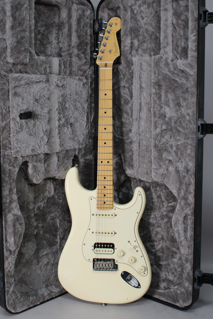 2017-Fender-American-Professional-Stratocaster-HSS-Shawbucker-Olympic-White-1