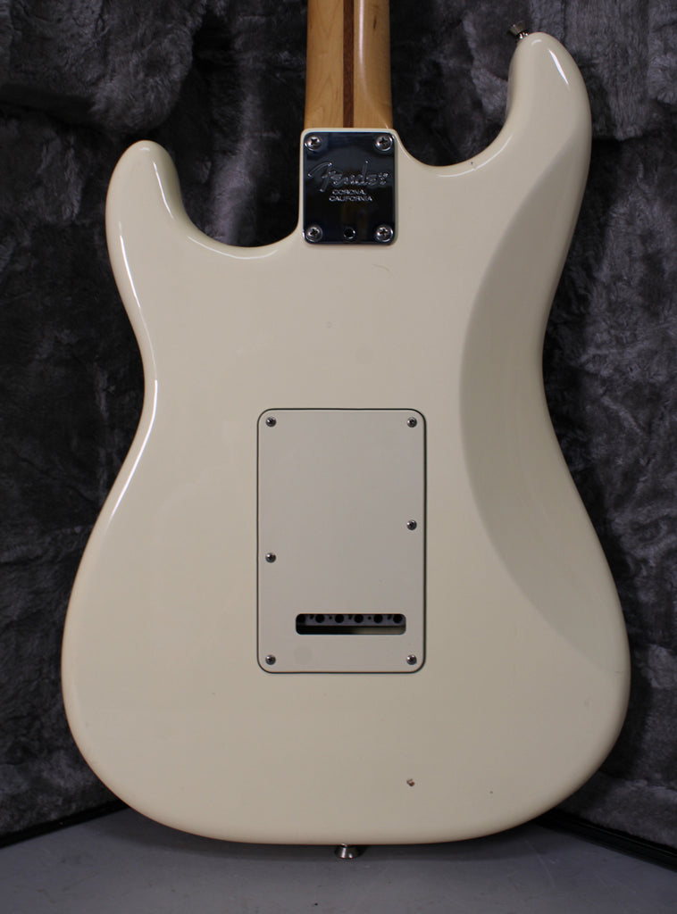 2017 Fender American Professional Stratocaster HSS Shawbucker Olympic White w/OHSC