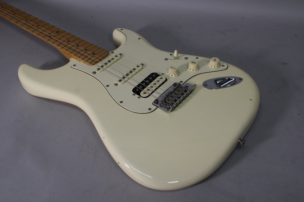 2017 Fender American Professional Stratocaster HSS Shawbucker Olympic White w/OHSC