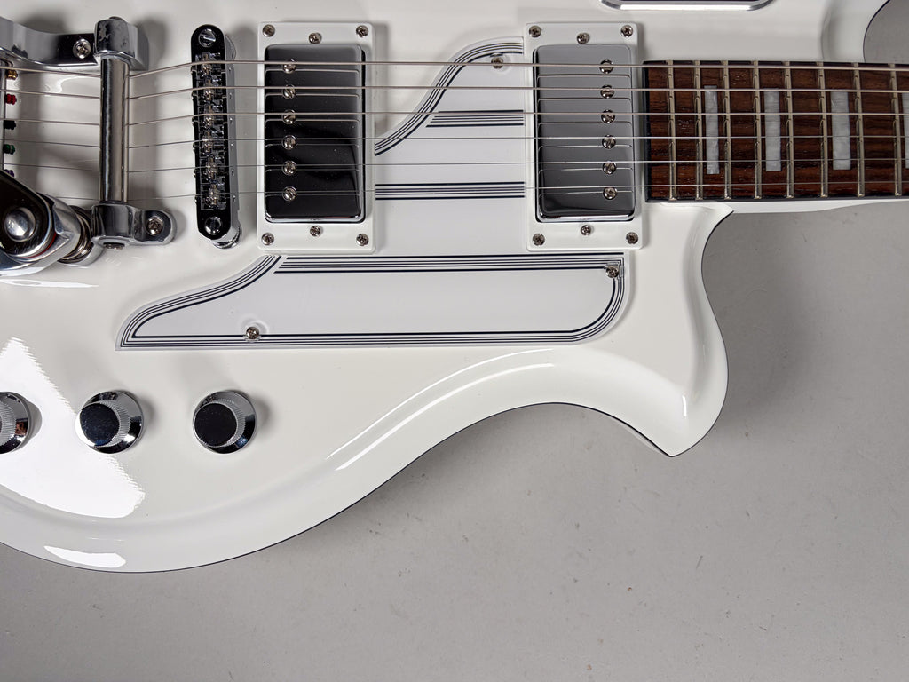2017 Airline Map DLX White Finish Bigsby w/Gig Bag