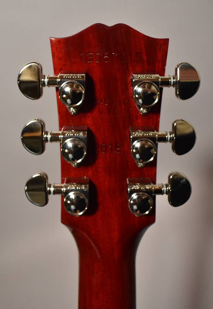 2018 Gibson Hummingbird Standard Cherry Sunburst Electro-Acoustic 2018 Gibson Hummingbird Standard Cherry Sunburst Electro-Acoustic