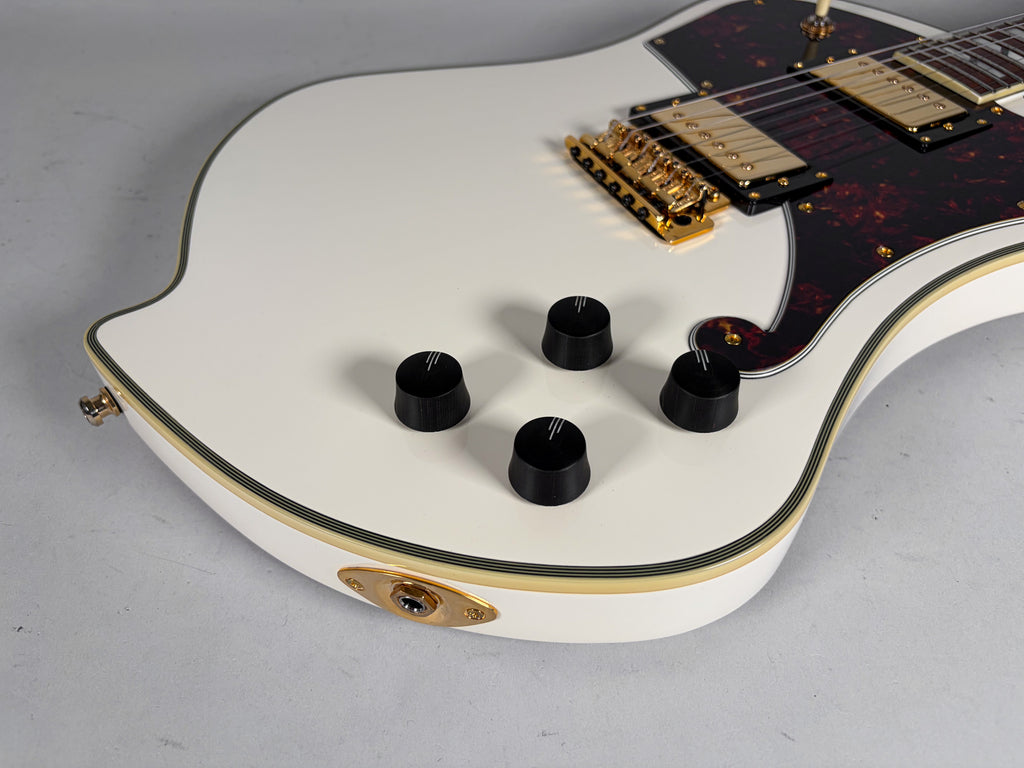 2018 D'Angelico Ludlow Tremolo HH White Finish w/OHSC