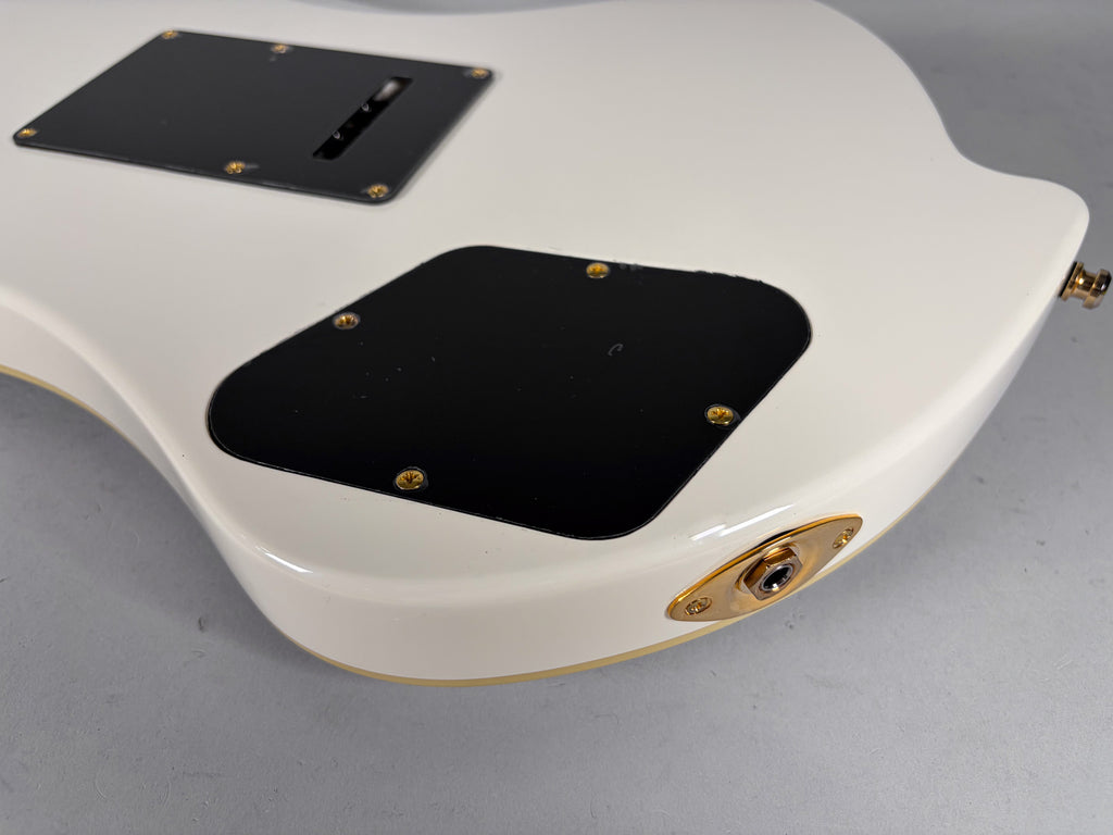 2018 D'Angelico Ludlow Tremolo HH White Finish w/OHSC