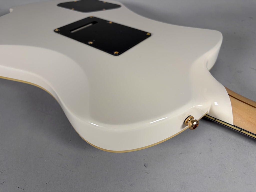 2018 D'Angelico Ludlow Tremolo HH White Finish w/OHSC