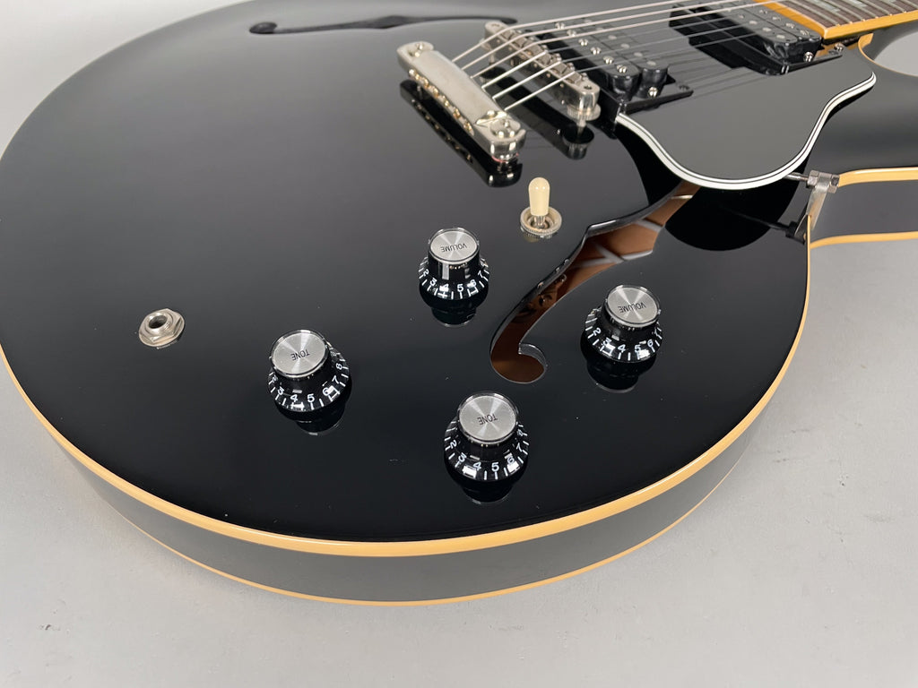 2018 Gibson ES-335 Traditional Black Finish w/OHSC – Imperial