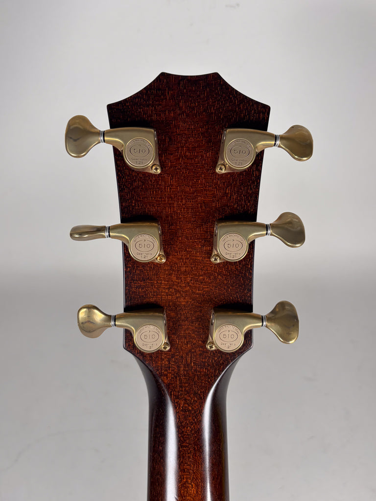 2018-taylor-acoustic-guitar-san-diego