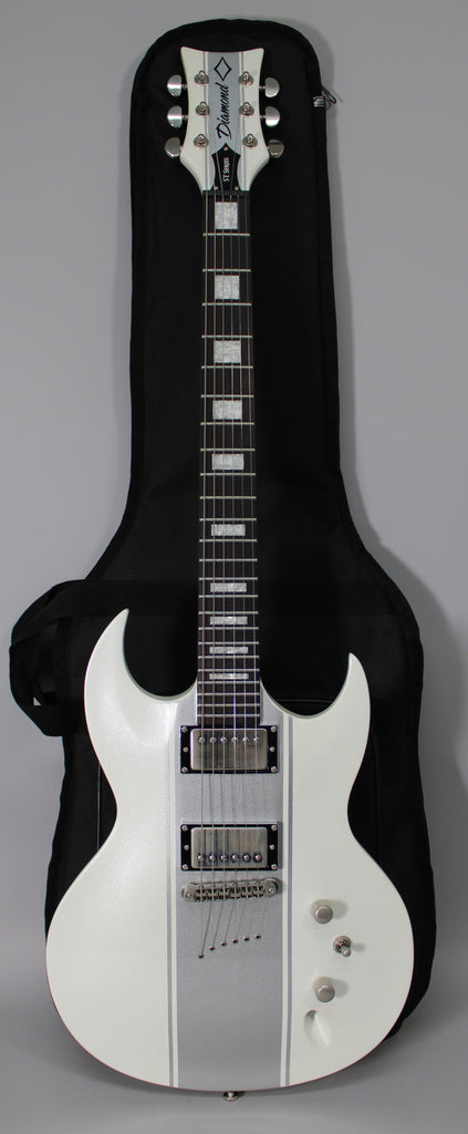 2018DiamondRenegadeSTWhiteWithSilverStripesImperialVintageGuitarsSellMyGuitar1
