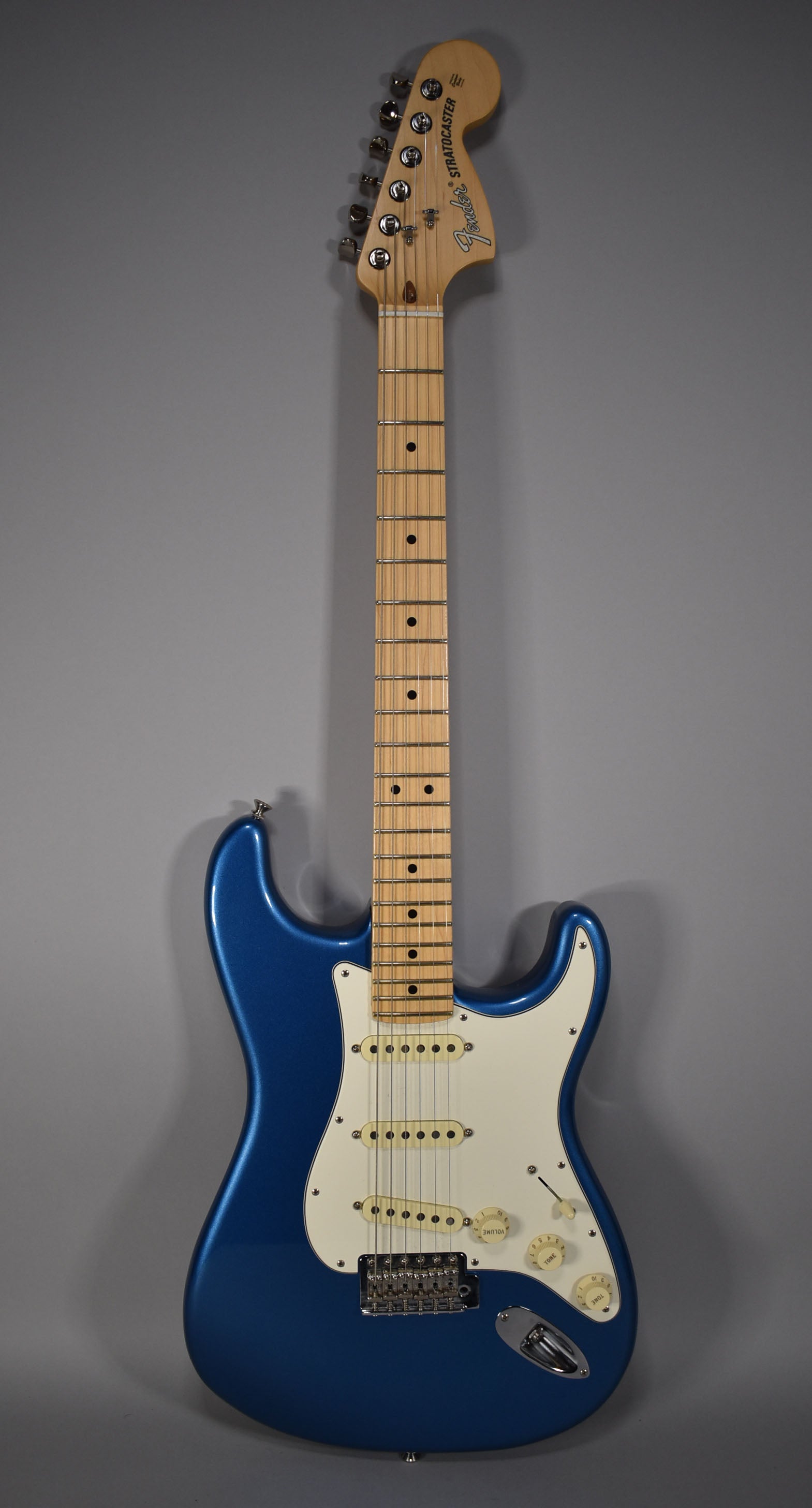 Fender Stratocaster メタリックブルー 2019 Fender American Performer Stratocaster | Satin Lake Placid