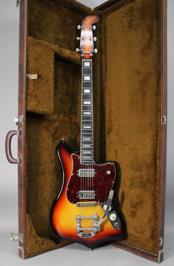 2020-Fender-Maverick-Dorado-Parallel-Universe-Sunburst-1