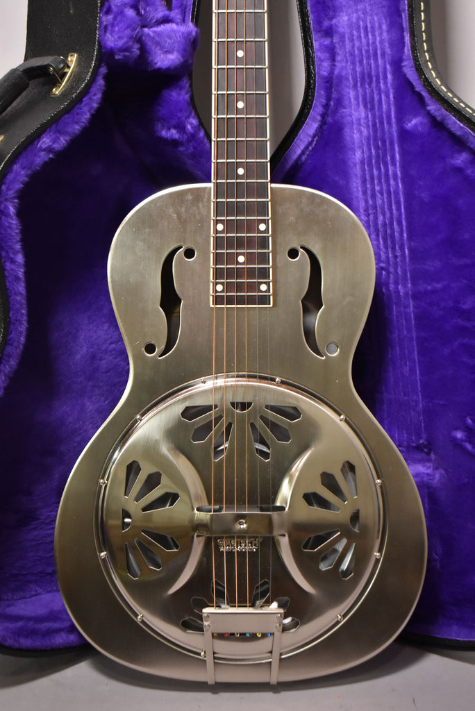 2021-Gretsch-G9221-Bobtail-Resonator-Sell-Your-Guitar-Imperial-Vintage-Guitars