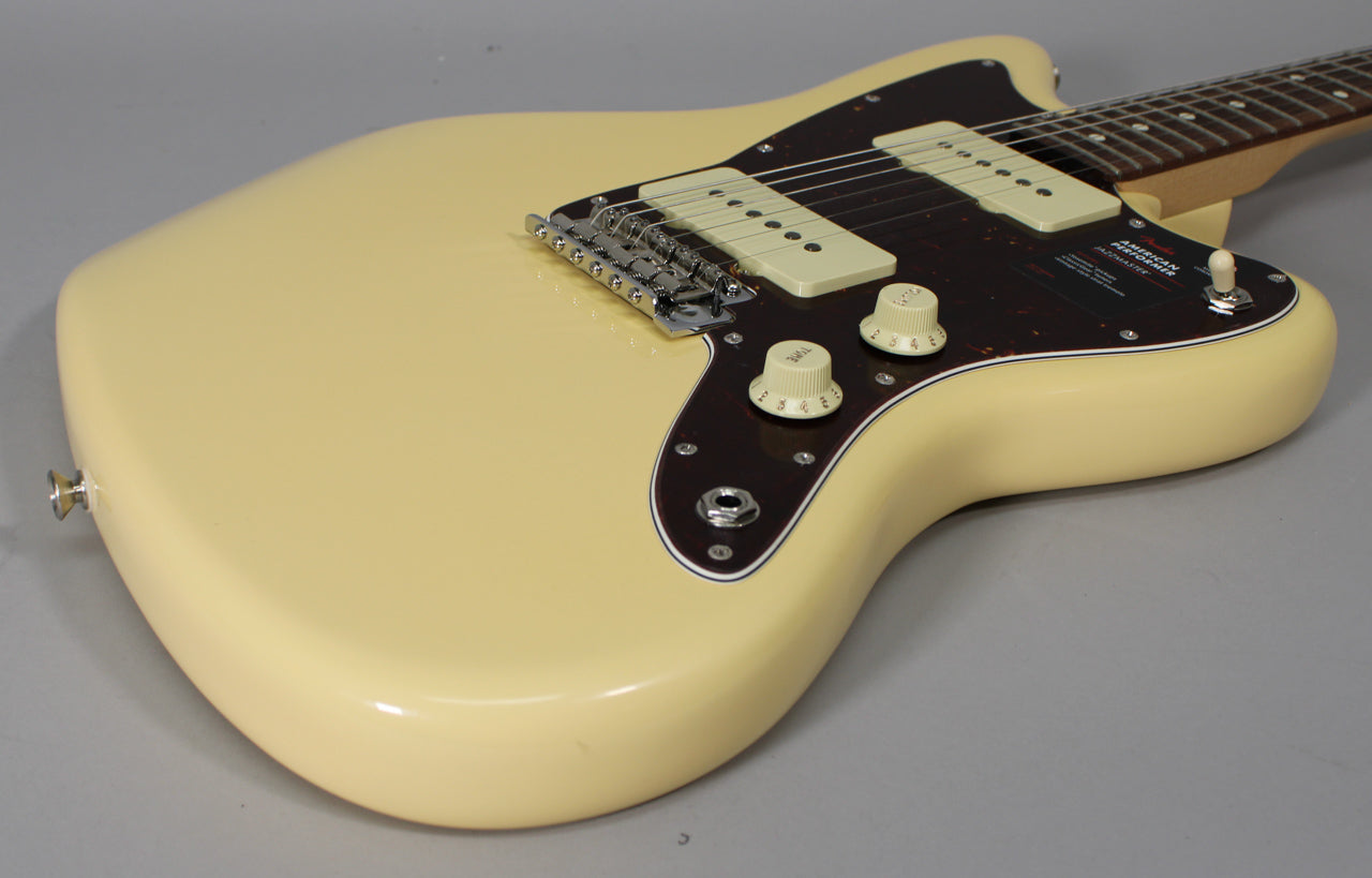 2022 Fender American Performer Jazzmaster In Vintage White Finish