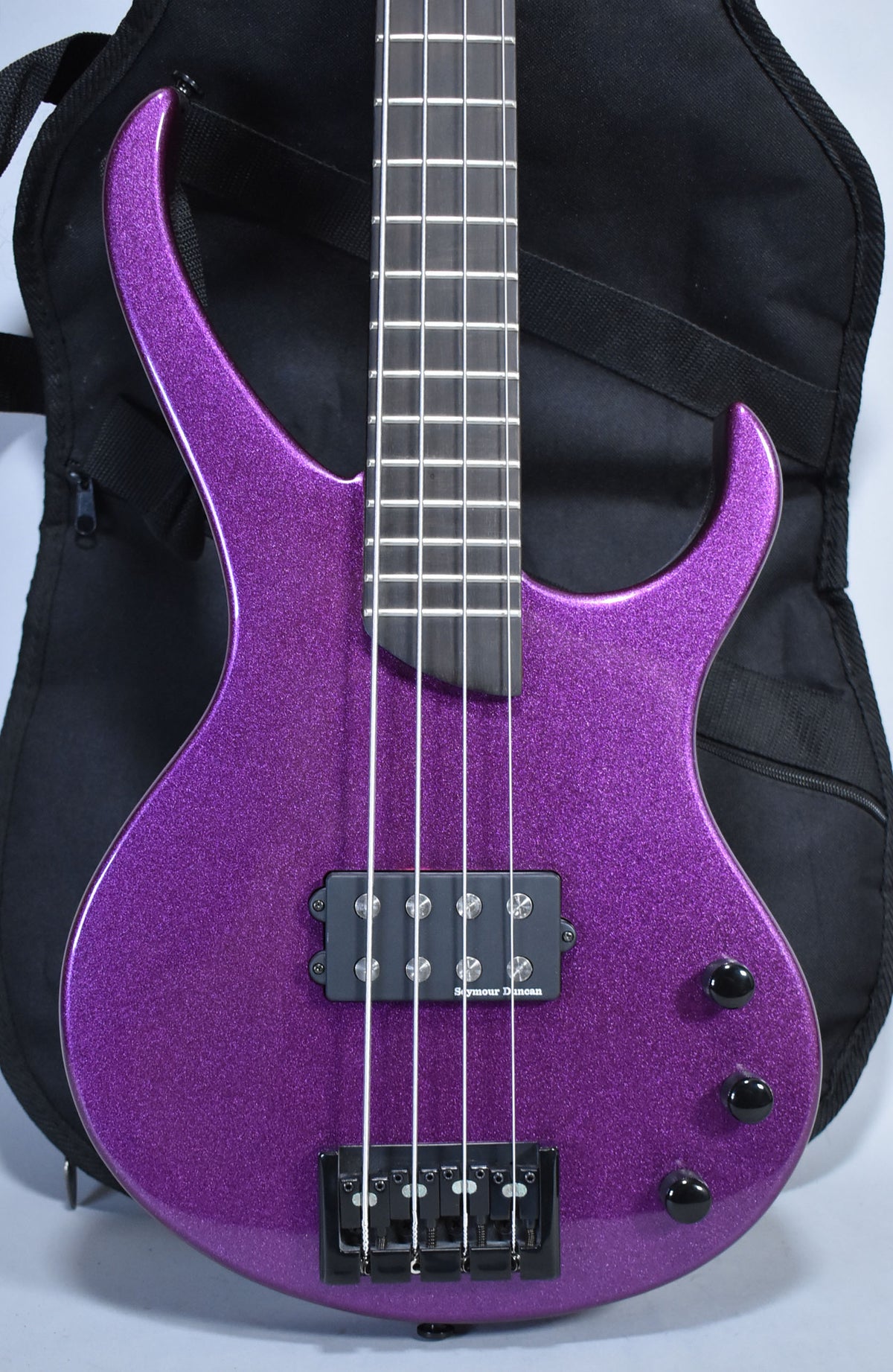 2022 Kramer Disciple D-1 Thundercracker Purple Metallic w/Gig Bag