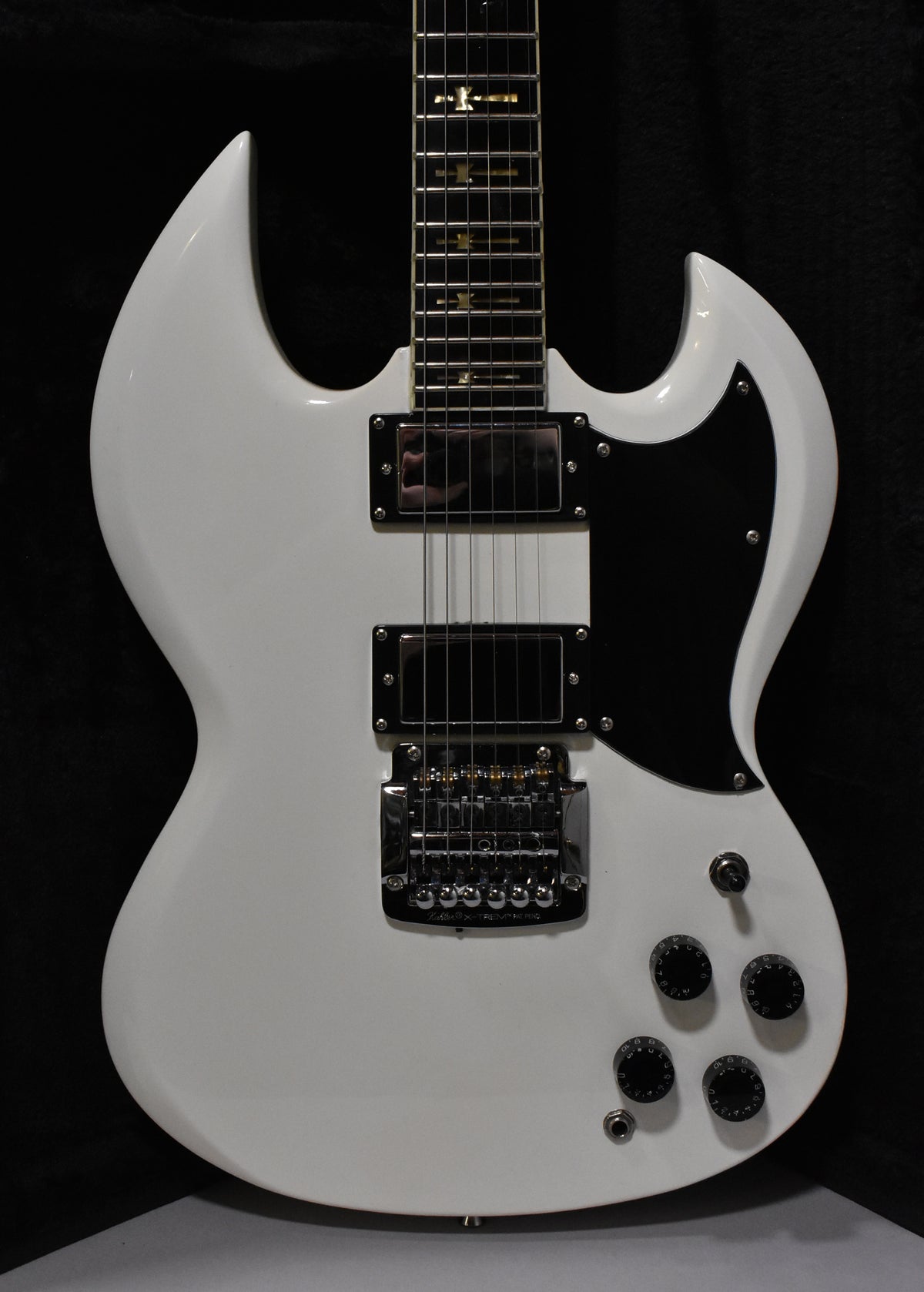 2023 Galaxy Custom Shop USA Trans Starr Gloss White w/OHSC