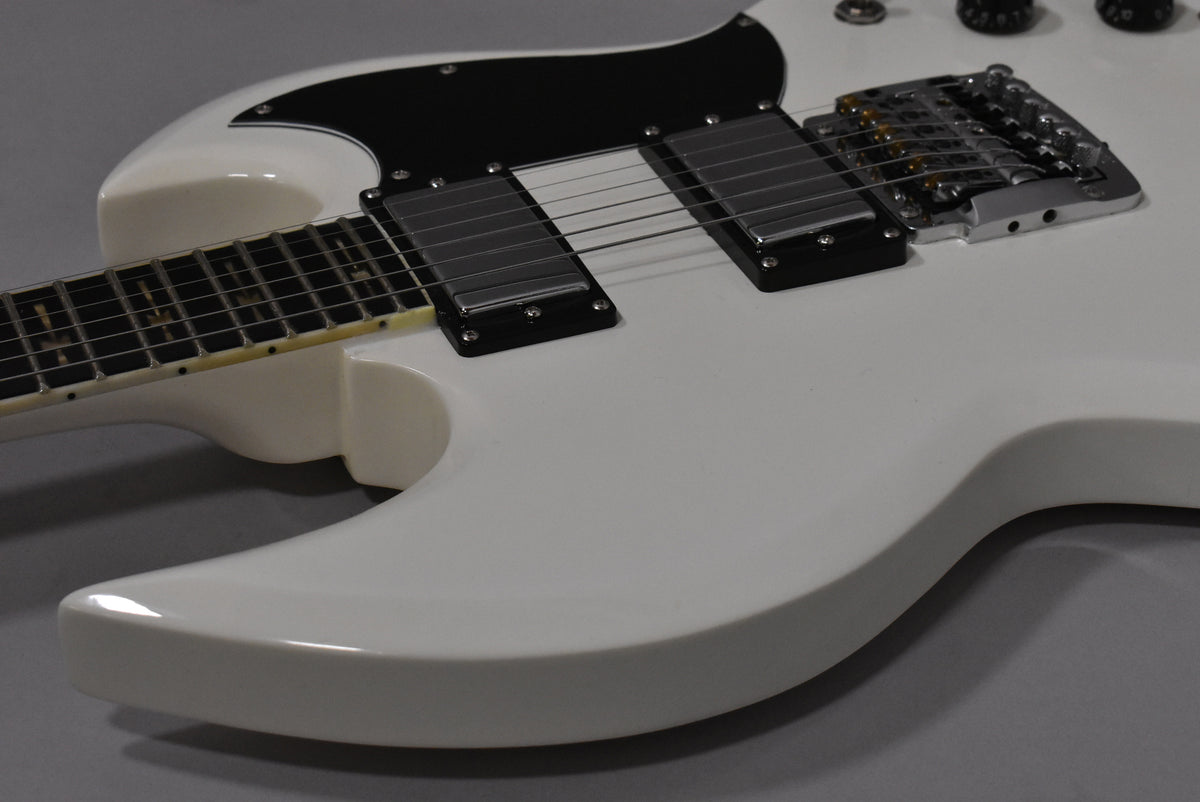 2023 Galaxy Custom Shop USA Trans Starr Gloss White w/OHSC