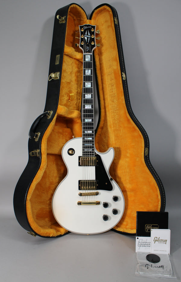 2024-Gibson-Les-Paul-Custom-Alpine-White-1