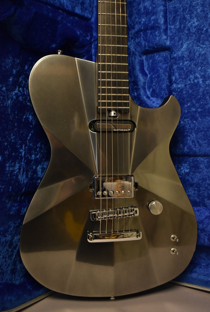 2024-Manson-Guitar-Works-MB-GEO-Mask-V1-Limited-Edition-Sell-Your-Guitar-Imperial-Vintage-Guitars