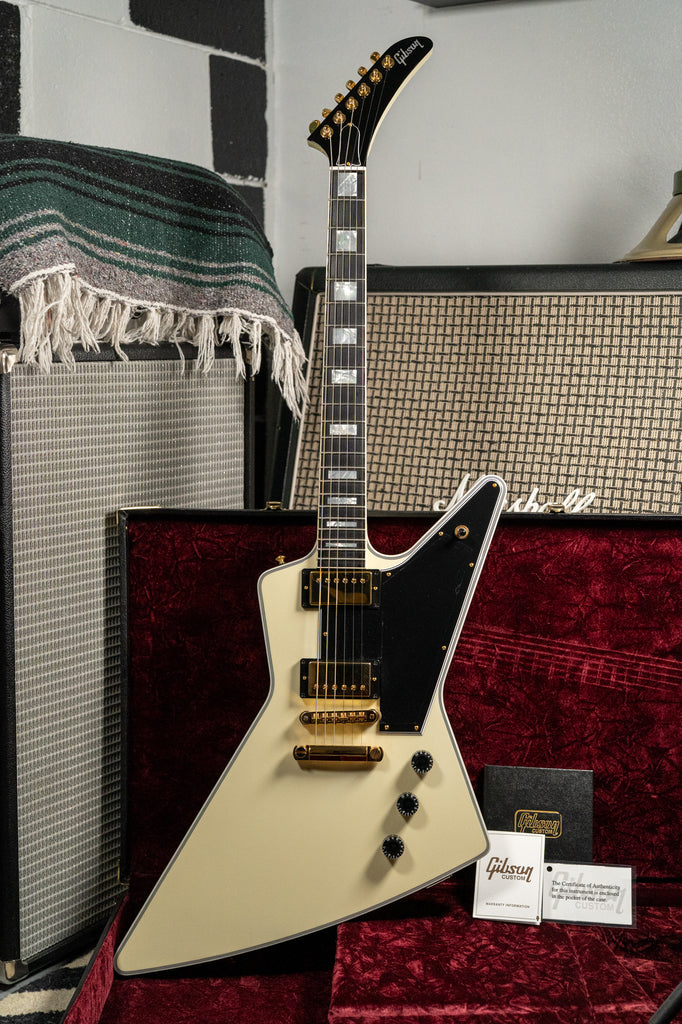 2024-gibson-custom-shop-explorer-guitar-san-diego