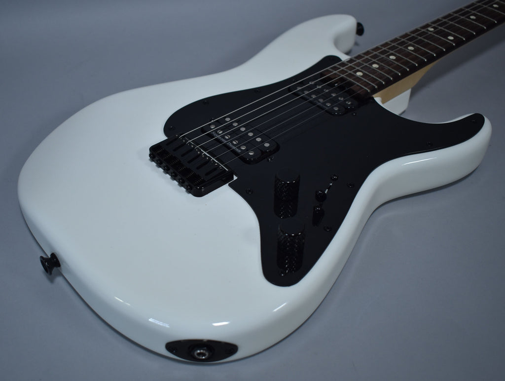 2024 Charvel Pro Mod So-Cal Style 1 HH HT Snow White w/Gig Bag