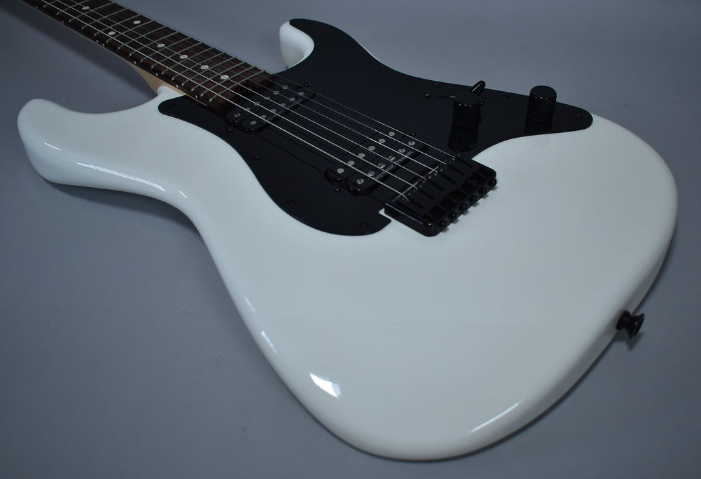 2024 Charvel Pro Mod So-Cal Style 1 HH HT Snow White w/Gig Bag