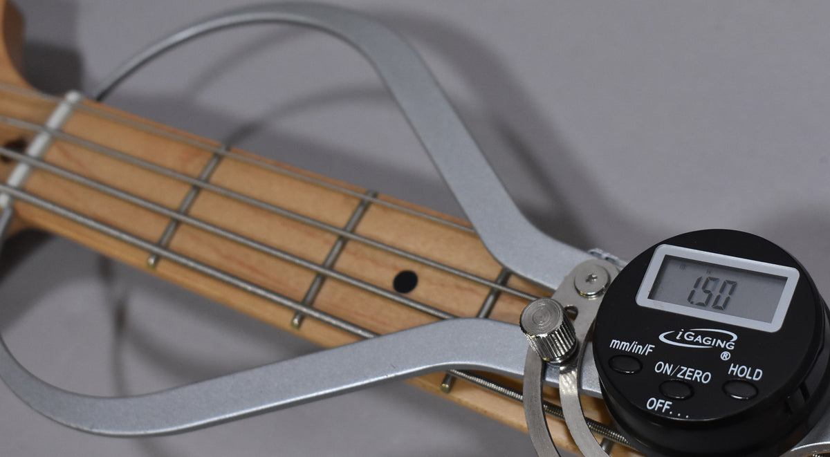 2024 Fender Standard Jazz Bass Black w/Gig Bag