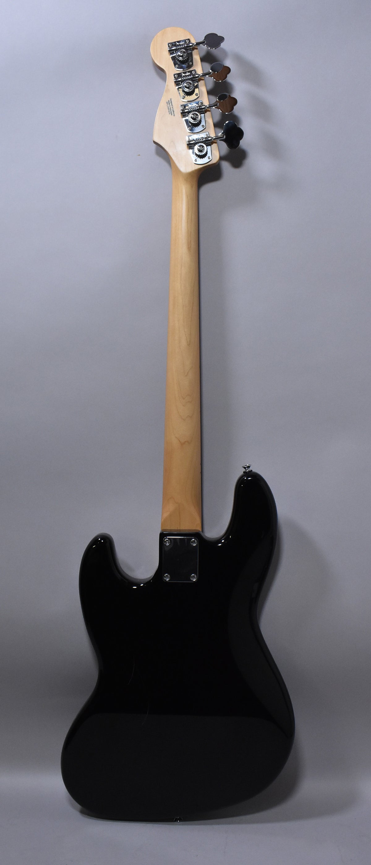 2024 Fender Standard Jazz Bass Black w/Gig Bag