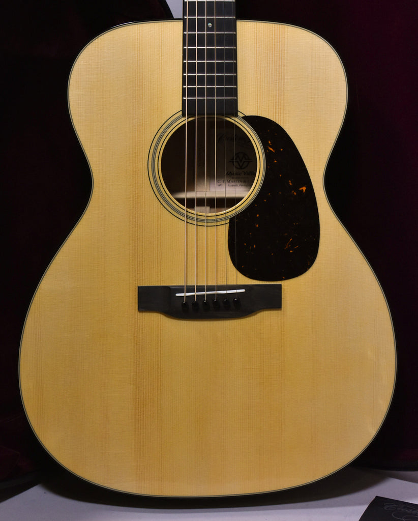 2024 Martin Custom Shop Grand Auditorium Style 18 w/OHSC